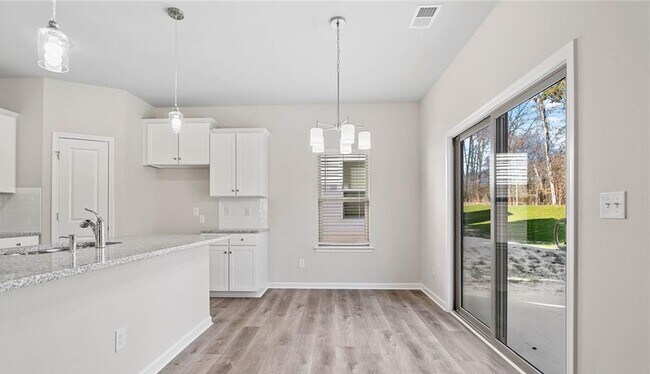 Building Photo - Rental Homes Available For Rent in Charlot...