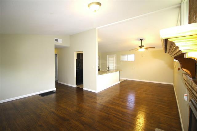 Building Photo - 149 Hedgerow Ln