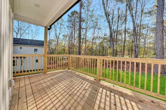 Building Photo - Charming 4 Bedroom Haven in Laurens