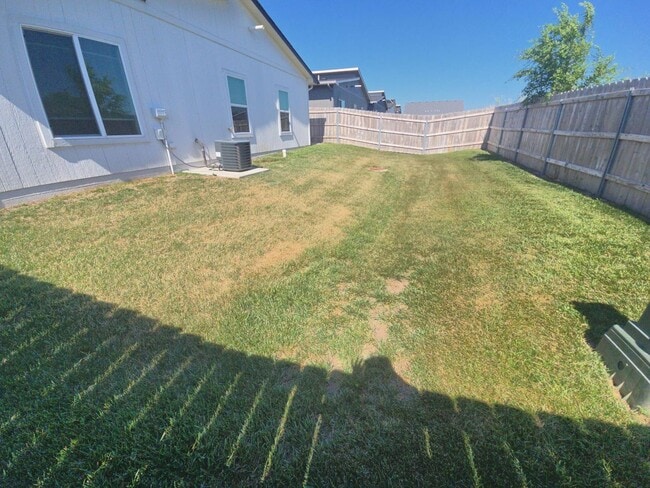 Building Photo - 9619 E Annabelle Cir