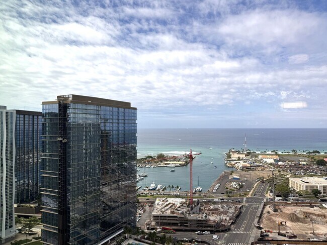 Building Photo - Ke Kilohana - Renovated High Floor 3 Bedroom 2 Bath 2 Parking in Ward Village