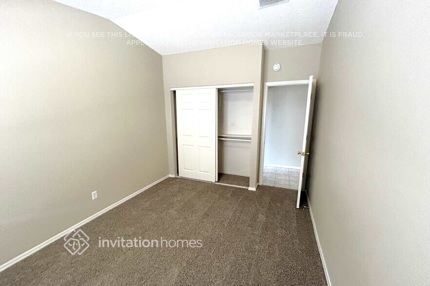Building Photo - 11134 N 82nd Ln