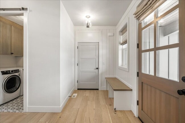 Building Photo - 3Bed/2 Bathroom Beautiful New Construction...