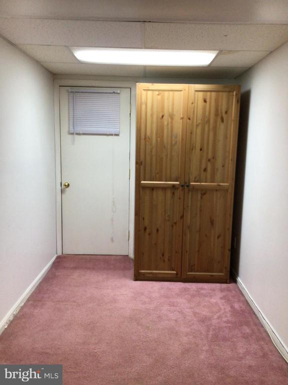 Building Photo - 1307 Fairlakes Pl