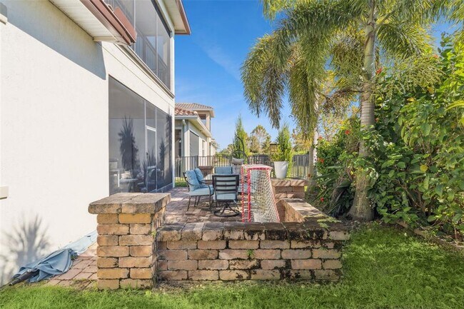 Building Photo - 10151 Henbury St