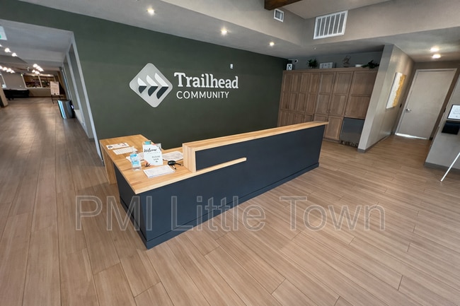 Building Photo - 12983 W Ida Ave