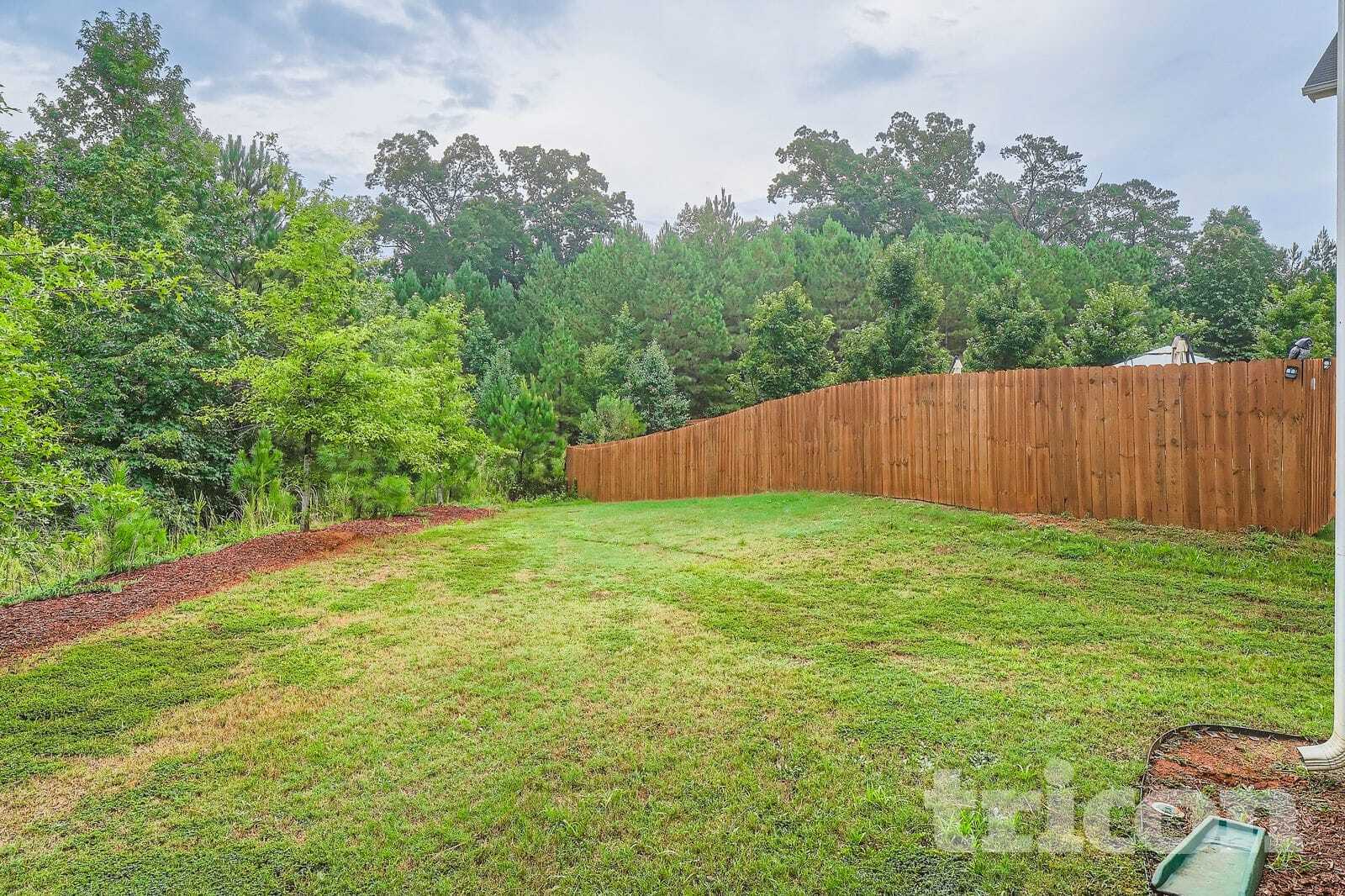 Building Photo - 451 Fredrick Dr