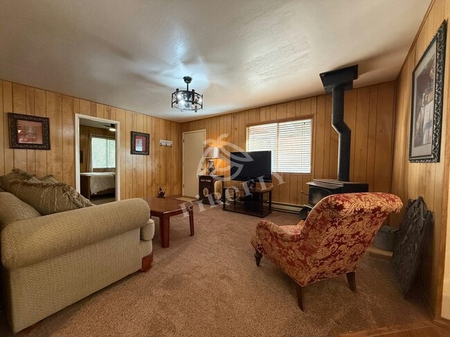 Building Photo - 2162 N Woods Dr