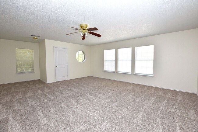 Building Photo - PKR - Round Rock / Pflugerville Houses