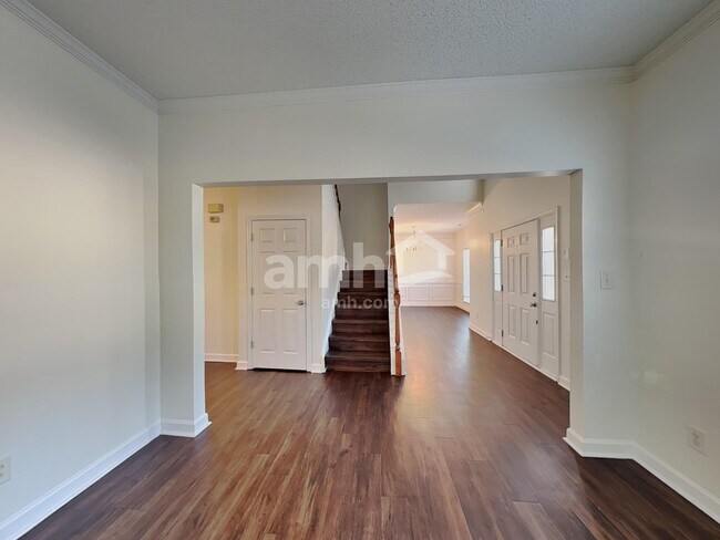 Building Photo - 4763 Asherton Pl NW