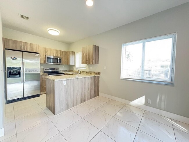 Building Photo - 249 NW 8th Ave