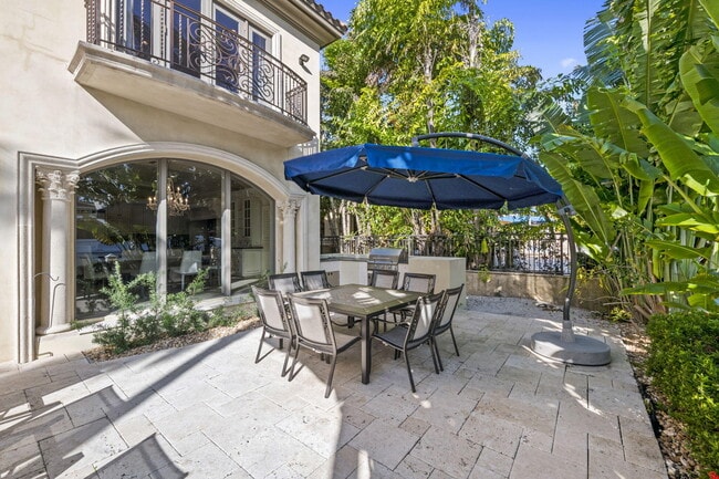 Building Photo - 510 San Marco Dr