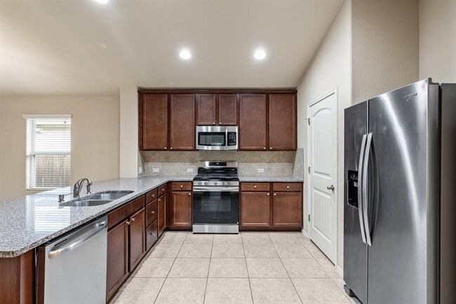 Building Photo - 180 Fletcher Bend