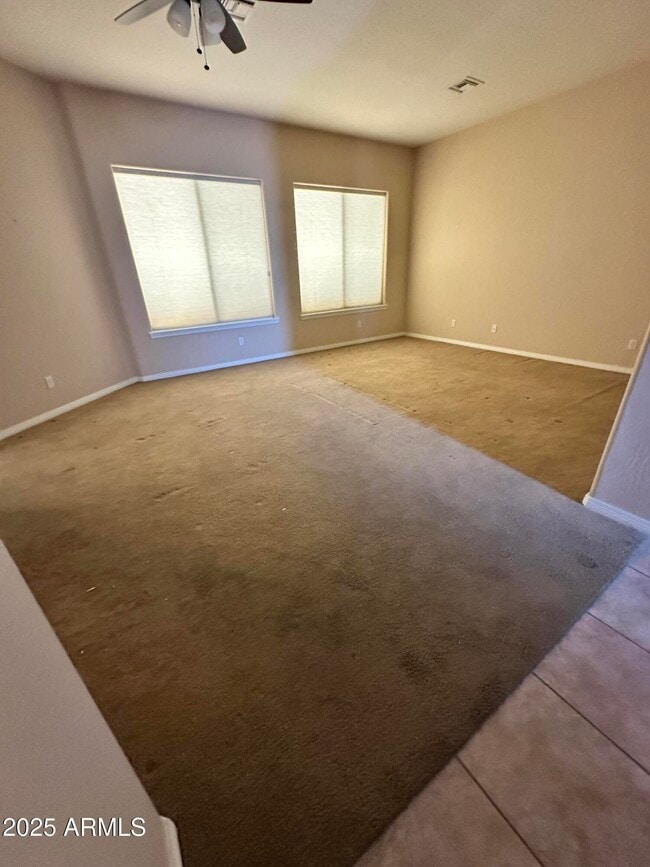 Building Photo - 2627 E Acoma Dr