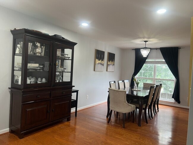 Building Photo - 3238 Mountain Laurel Loop