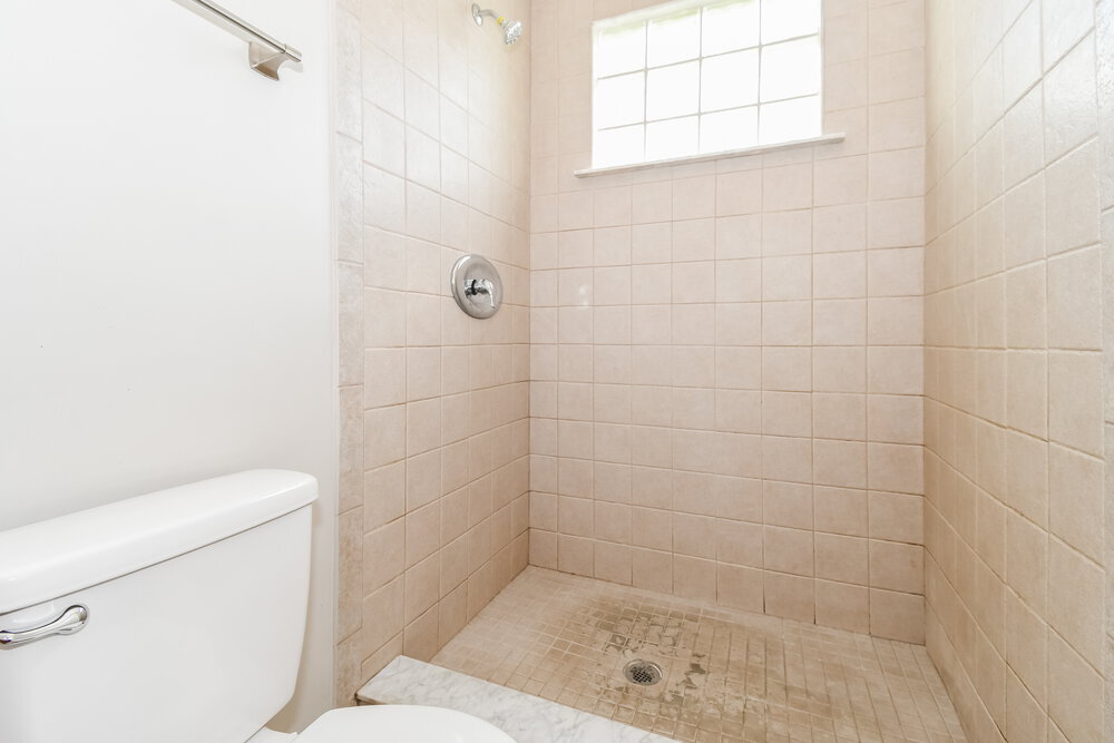 Building Photo - 8257 Knotts Landing Dr N