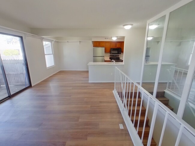 Building Photo - 1717 S Cypress