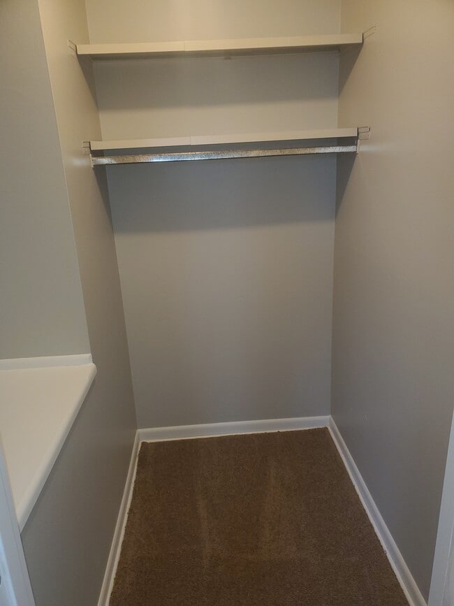 Master Closet - 20 Eastgate Ave