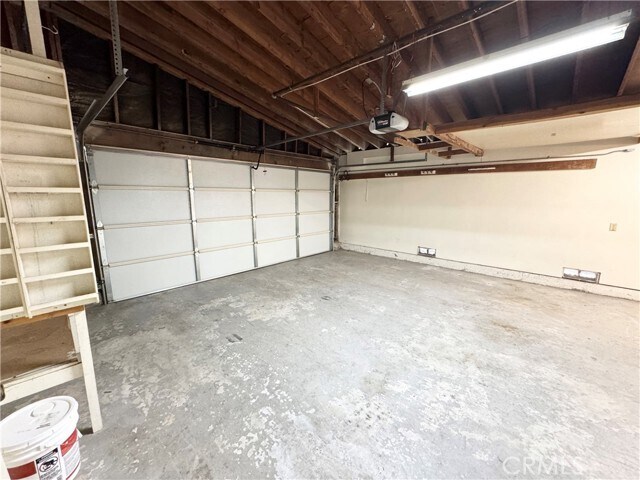 Building Photo - 59 Hilltop Cir