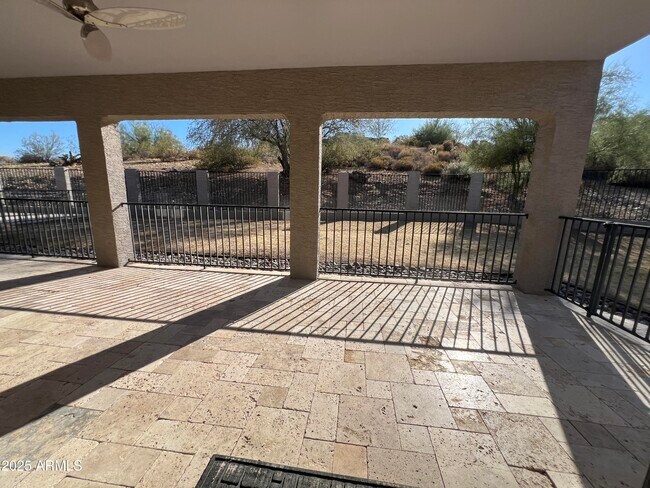 Building Photo - 15230 N Blackbird Dr