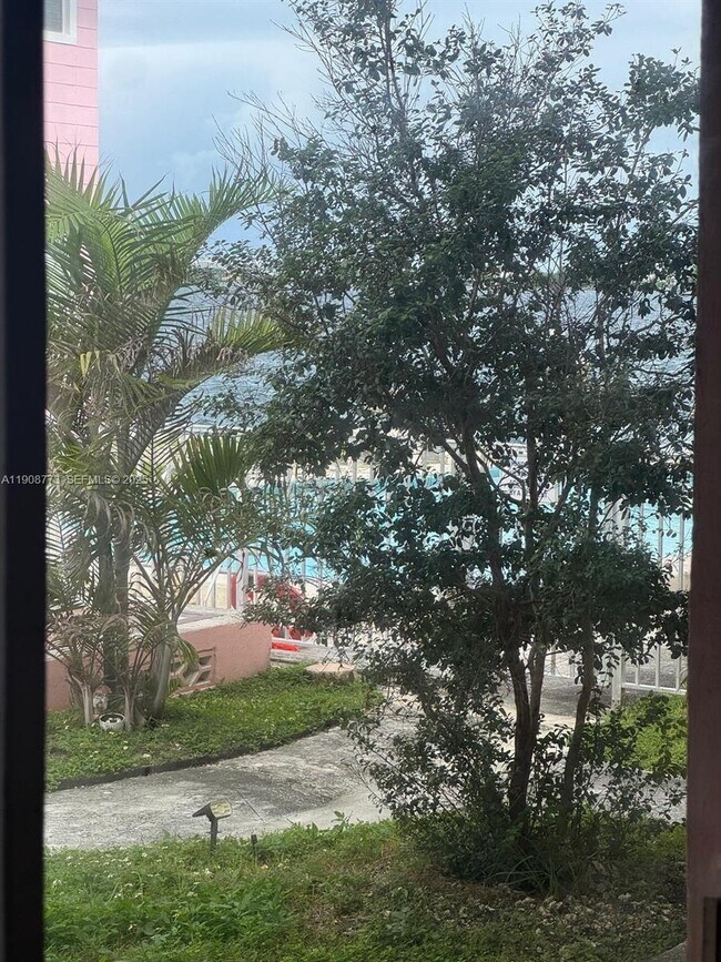 Building Photo - 7921 East Dr