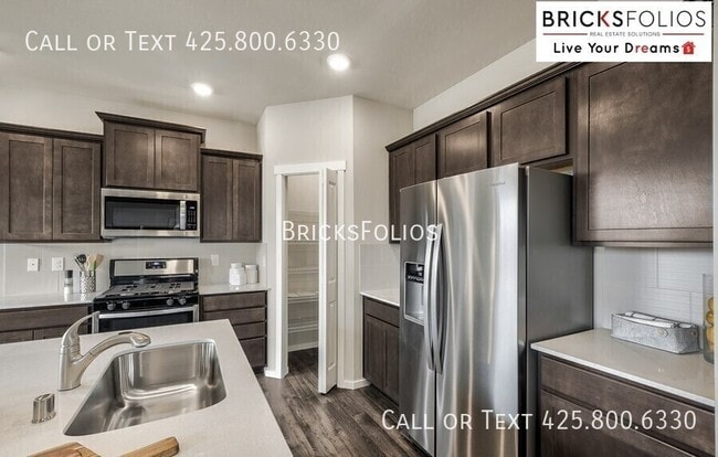 Building Photo - 18617 110th Ave E