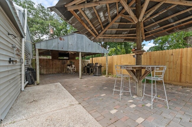 Building Photo - 1106 Oriole Ln