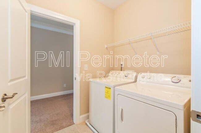 Building Photo - 4505 Summersweet Dr