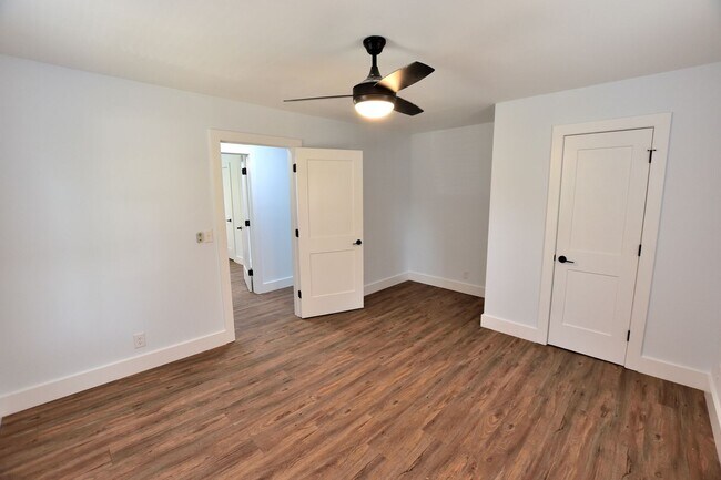 Building Photo - 3630 Loop Rd