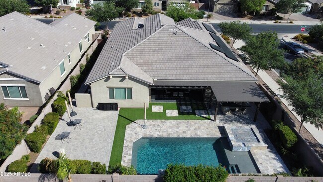 Building Photo - 20176 E Nighthawk Way