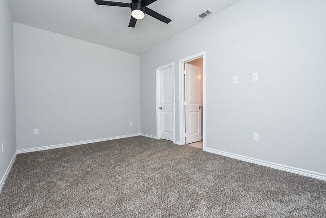 Building Photo - 16991 W Dounreay St