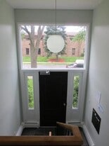 Building Photo - 229 Collingwood Dr