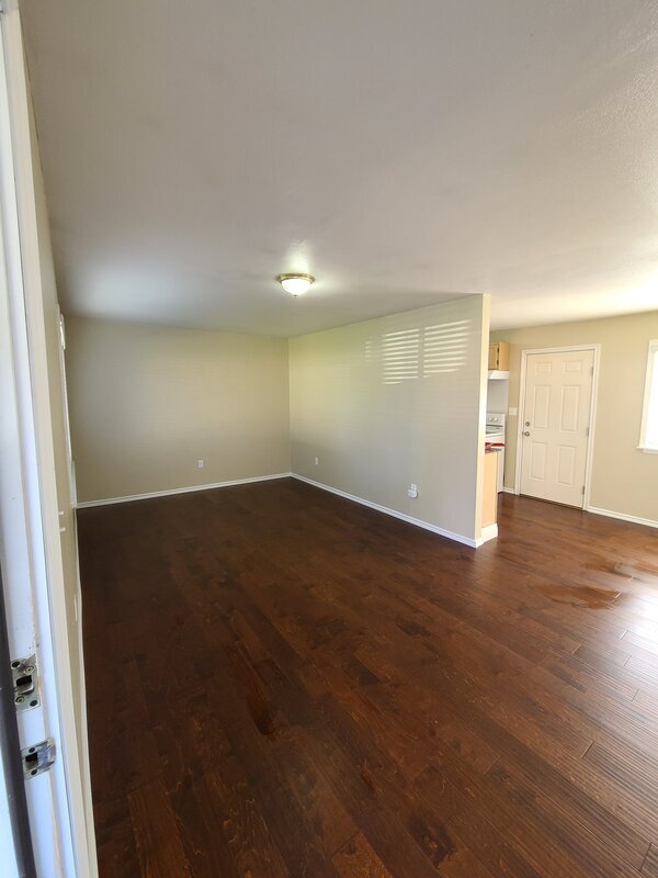 Building Photo - 15108 Washington Ave SW