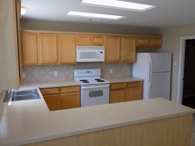 Building Photo - 24203 Silversmith Ln