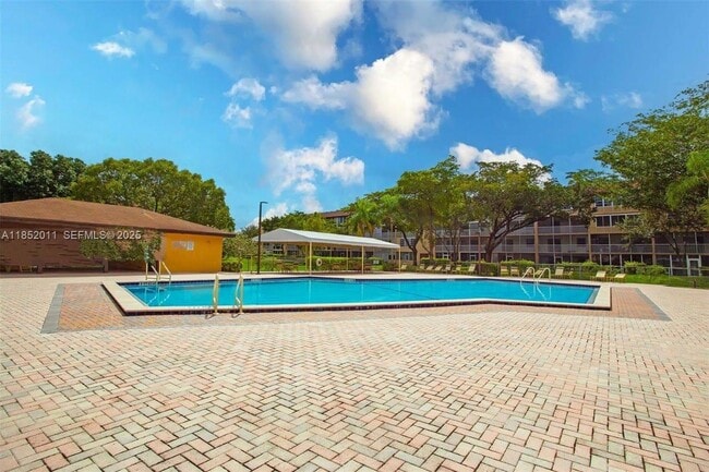 Building Photo - 13250 SW 7th Ct