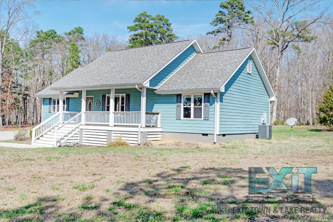 Building Photo - 3BR Home in Colleen’s Cove with Boat Slip