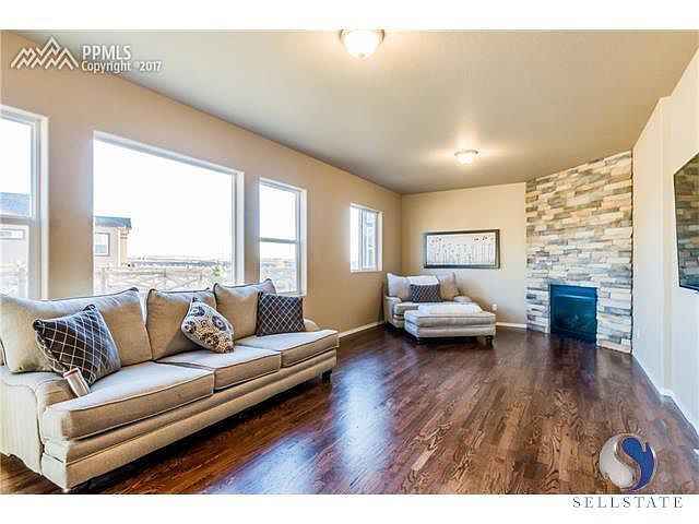 Building Photo - 8774 Windy Plains Ct