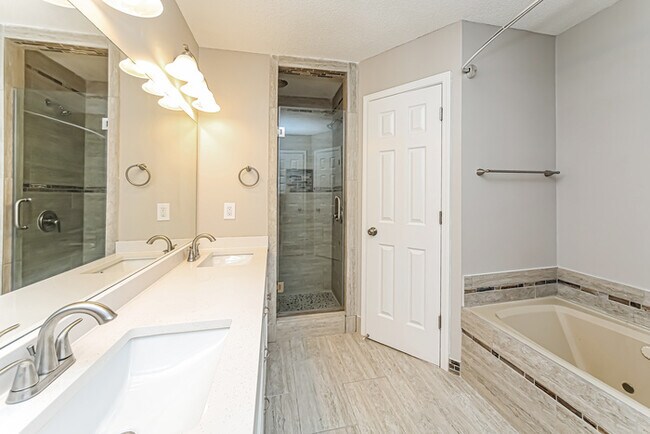 Building Photo - Spacious 4 Bedroom Memphis Home