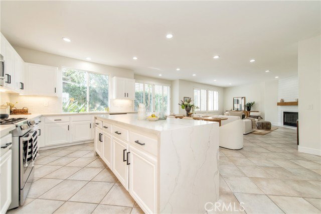 Building Photo - 3 Birchwood