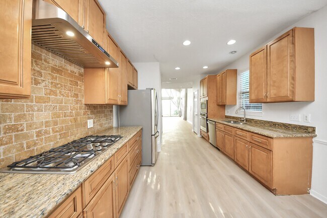 Building Photo - 10743 Boardwalk St