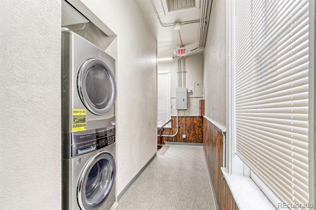 Building Photo - 5630 Webster St