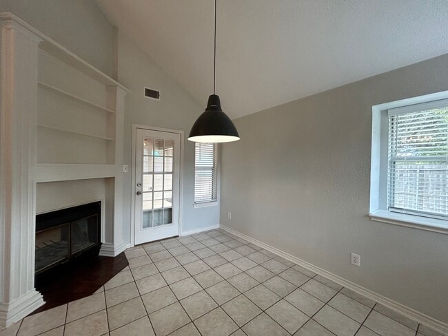 Building Photo - North Richland Hills Homes for Rent