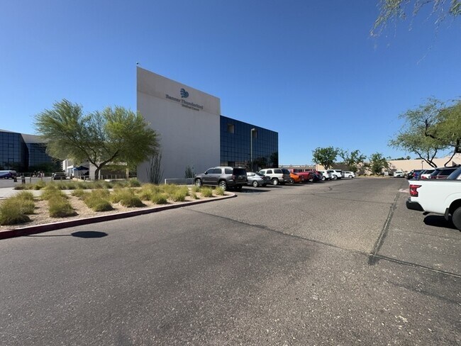 Building Photo - 2Bed/2Bath Condo at Thunderbird Rd/59th Ave! Ready for Immediate Move-In!