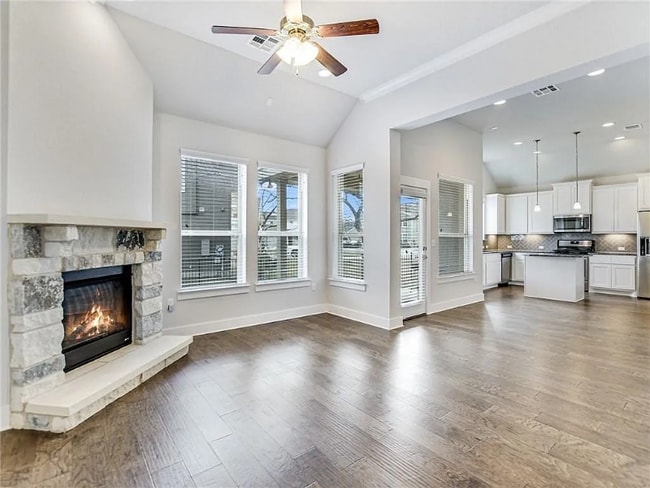 Building Photo - 14707 Catarina Wy