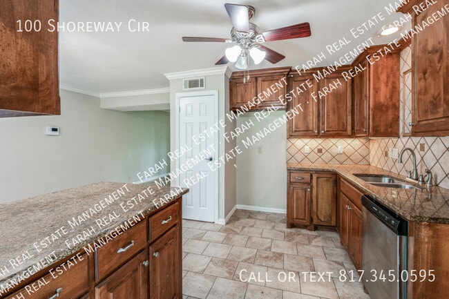 Building Photo - 100 Shoreway Cir