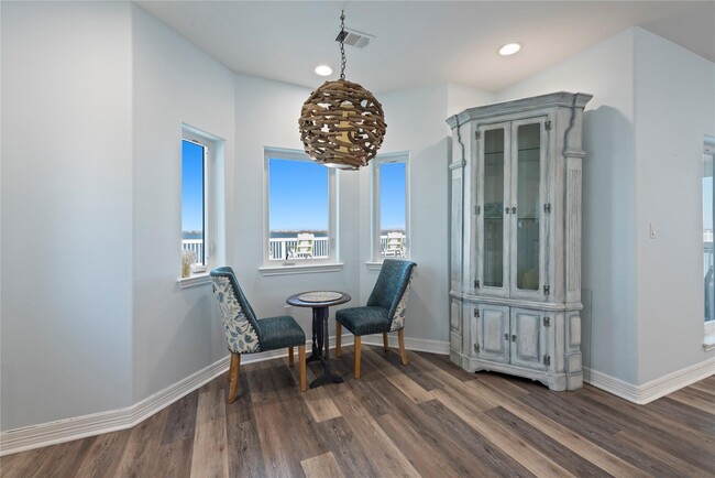 Building Photo - 1640 Windsong Way