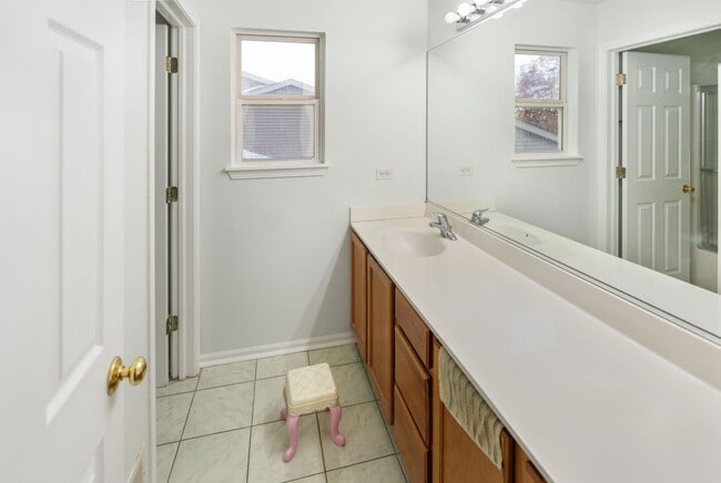 Building Photo - 2670 Pecos Cir