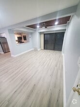 Building Photo - 53 Skyhill Rd
