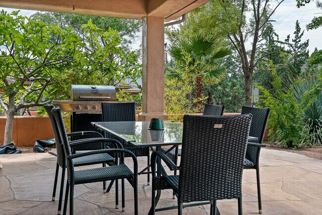 Building Photo - 90 E Bighorn Ct