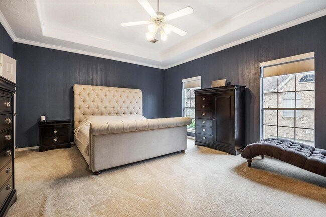 Building Photo - 2842 Briarhurst Park